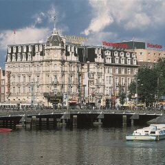 Отель Park Plaza Victoria Amsterdam Нидерланды, Амстердам - 2 отзыва об отеле, цены и фото номеров - забронировать отель Park Plaza Victoria Amsterdam онлайн приотельная территория фото 2