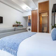 Отель Apartamento Plaza Santa Ana II Испания, Мадрид - отзывы, цены и фото номеров - забронировать отель Apartamento Plaza Santa Ana II онлайн комната для гостей