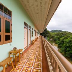 Отель Onya Phuket Hotel Таиланд, Пхукет - отзывы, цены и фото номеров - забронировать отель Onya Phuket Hotel онлайн балкон