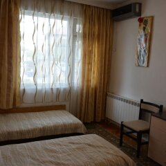 Отель Guest House Dora Болгария, Аврен - отзывы, цены и фото номеров - забронировать отель Guest House Dora онлайн сейф в номере