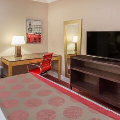 Отель Ramada by Wyndham Miami Springs/Miami International Airport США, Майами-Спрингс - отзывы, цены и фото номеров - забронировать отель Ramada by Wyndham Miami Springs/Miami International Airport онлайн удобства в номере