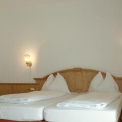 Hotel Rotwand Лаивес сейф в номере
