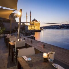 Radisson Blu Bosphorus Hotel, Istanbul бассейн