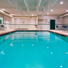 Отель Country Inn & Suites Effingham с домашними животными