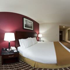 Отель Holiday Inn Express Hotel & Suites Columbus Univ Area - Osu США, Колумбус - отзывы, цены и фото номеров - забронировать отель Holiday Inn Express Hotel & Suites Columbus Univ Area - Osu онлайн удобства в номере фото 2