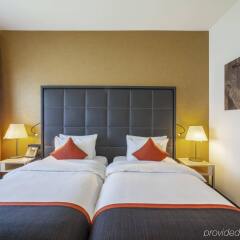 Гостиница Crowne Plaza Санкт-Петербург Аэропорт комната для гостей