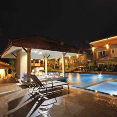 Отель Phutaralanta Resort Ланта бассейн