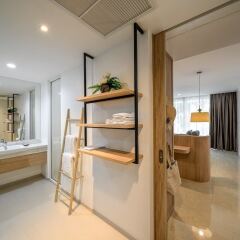 Отель Centara Ao Nang Beach Resort & Spa Krabi интерьер отеля