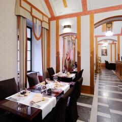 Hotel Majestic Plaza фото 23