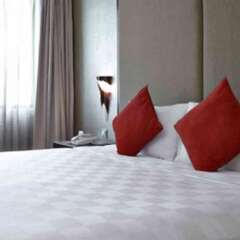 Отель Novotel Kuala Lumpur City Centre Малайзия, Куала-Лумпур - отзывы, цены и фото номеров - забронировать отель Novotel Kuala Lumpur City Centre онлайн комната для гостей фото 4