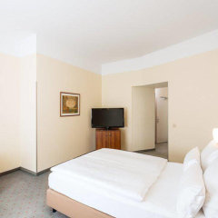 Отель NH Wien Belvedere Австрия, Вена - 7 отзывов об отеле, цены и фото номеров - забронировать отель NH Wien Belvedere онлайн удобства в номере фото 2