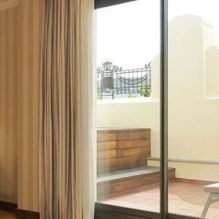 Отель The Westin Valencia Испания, Валенсия - отзывы, цены и фото номеров - забронировать отель The Westin Valencia онлайн балкон