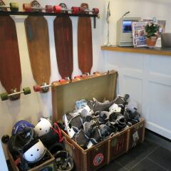 City BackPackers Hostel спортивное сооружение