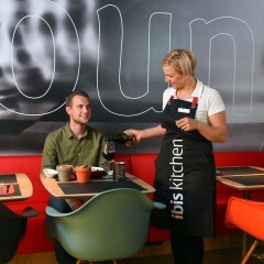 Отель ibis Brussels Erasmus Бельгия, Брюссель - отзывы, цены и фото номеров - забронировать отель ibis Brussels Erasmus онлайн фитнесс-зал