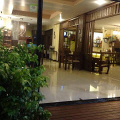 Athome Hotel @Nanai 8 Патонг гостиничный бар