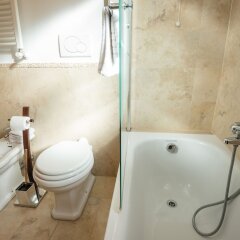 Отель Penthouse Suite Rome Италия, Рим - отзывы, цены и фото номеров - забронировать отель Penthouse Suite Rome онлайн ванная фото 2