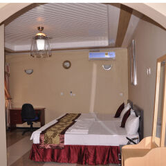 Downtown Hotel комната для гостей