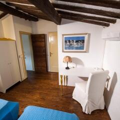 Отель B&B La Scarantina Италия, Альтавила-Вичентина - отзывы, цены и фото номеров - забронировать отель B&B La Scarantina онлайн комната для гостей фото 2