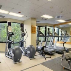 Отель Hilton Universal City Лос-Анджелес фитнесс-зал фото 4