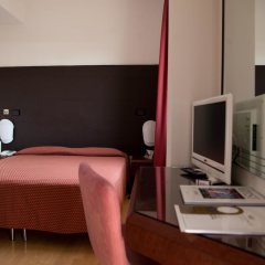 Boston Hotel in Bari, Italy from 147$, photos, reviews - zenhotels.com guestroom photo 3