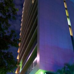 Skyna Hotel Luanda парковка