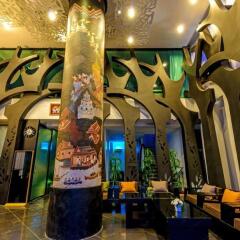Raha Grand Hotel Patong развлечения