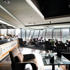 Отель The Continent Bangkok by Compass Hospitality 4* Стандартный номер с различными типами кроватей фото 48