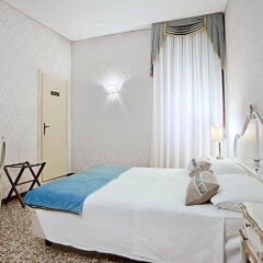 Отель Casa Martini Италия, Венеция - отзывы, цены и фото номеров - забронировать отель Casa Martini онлайн комната для гостей фото 4