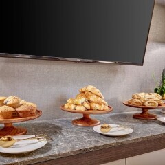Отель Town Inn Suites Toronto Канада, Торонто - отзывы, цены и фото номеров - забронировать отель Town Inn Suites Toronto онлайн питание