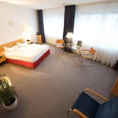 Отель Holiday Inn Berlin City West, an IHG Hotel Германия, Берлин - 3 отзыва об отеле, цены и фото номеров - забронировать отель Holiday Inn Berlin City West, an IHG Hotel онлайн комната для гостей фото 5