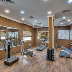 Royal Hotel Sharjah фитнесс-зал фото 2