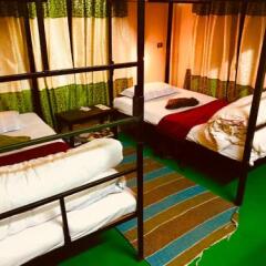 Отель Aroma Tourist Hostel Непал, Покхара - отзывы, цены и фото номеров - забронировать отель Aroma Tourist Hostel онлайн спа