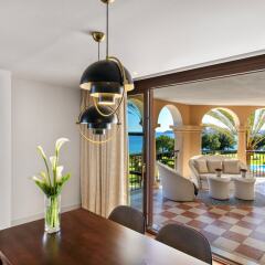 Отель The St. Regis Mardavall Mallorca Resort в номере