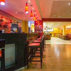 Отель Ibis Lagos Airport гостиничный бар фото 3