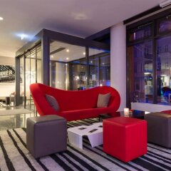 Отель TRYP Berlin Mitte Hotel Германия, Берлин - отзывы, цены и фото номеров - забронировать отель TRYP Berlin Mitte Hotel онлайн интерьер отеля