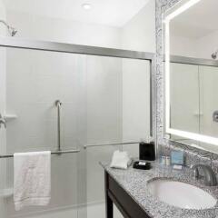 Отель Hampton Inn - Washington DC/White House ванная