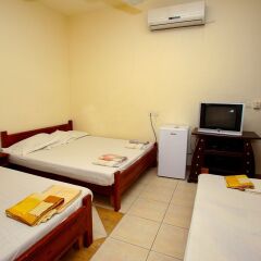 Отель Bedouin Garden Village сейф в номере