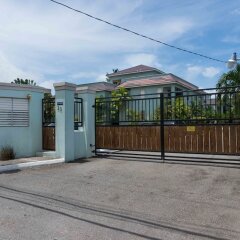 Отель Wellington Cove парковка