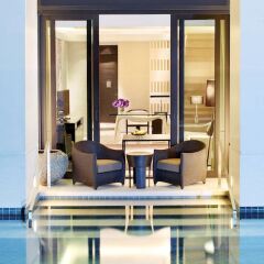 Отель Siam Kempinski Бангкок приотельная территория
