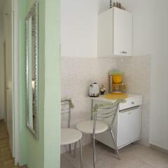 Отель Central Old Town Rooms в номере