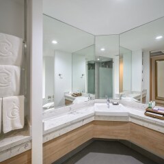 Отель Centara Ao Nang Beach Resort & Spa Krabi сауна