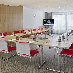 Отель Holiday Inn Express Belgrade - City фото 2