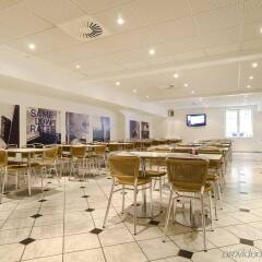 CABINN Scandinavia Hotel гостиничный бар