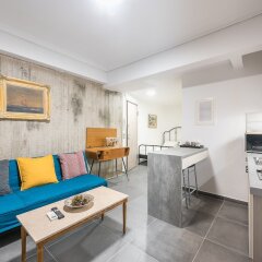 Отель Industrial Style Home in a Vibrant Neighborhood by Cloudkeys Афины фото 14