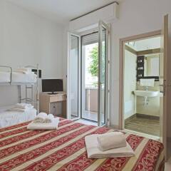 Отель Residence Siesta Римини комната для гостей фото 3