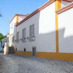 Отель Casa Das Senhoras Rainhas парковка