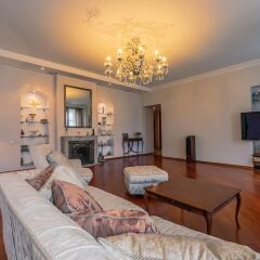 Гостиница Royal suites in the city center комната для гостей фото 5