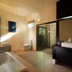 Отель Seastone Private Pool Villas ванная фото 3