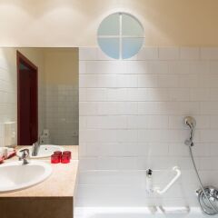 Hotel Adornes ванная