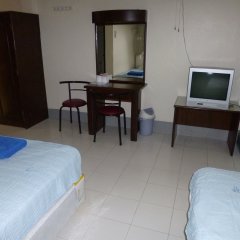 Pineapple Guesthouse in Mueang, Thailand from 27$, photos, reviews - zenhotels.com guestroom photo 2